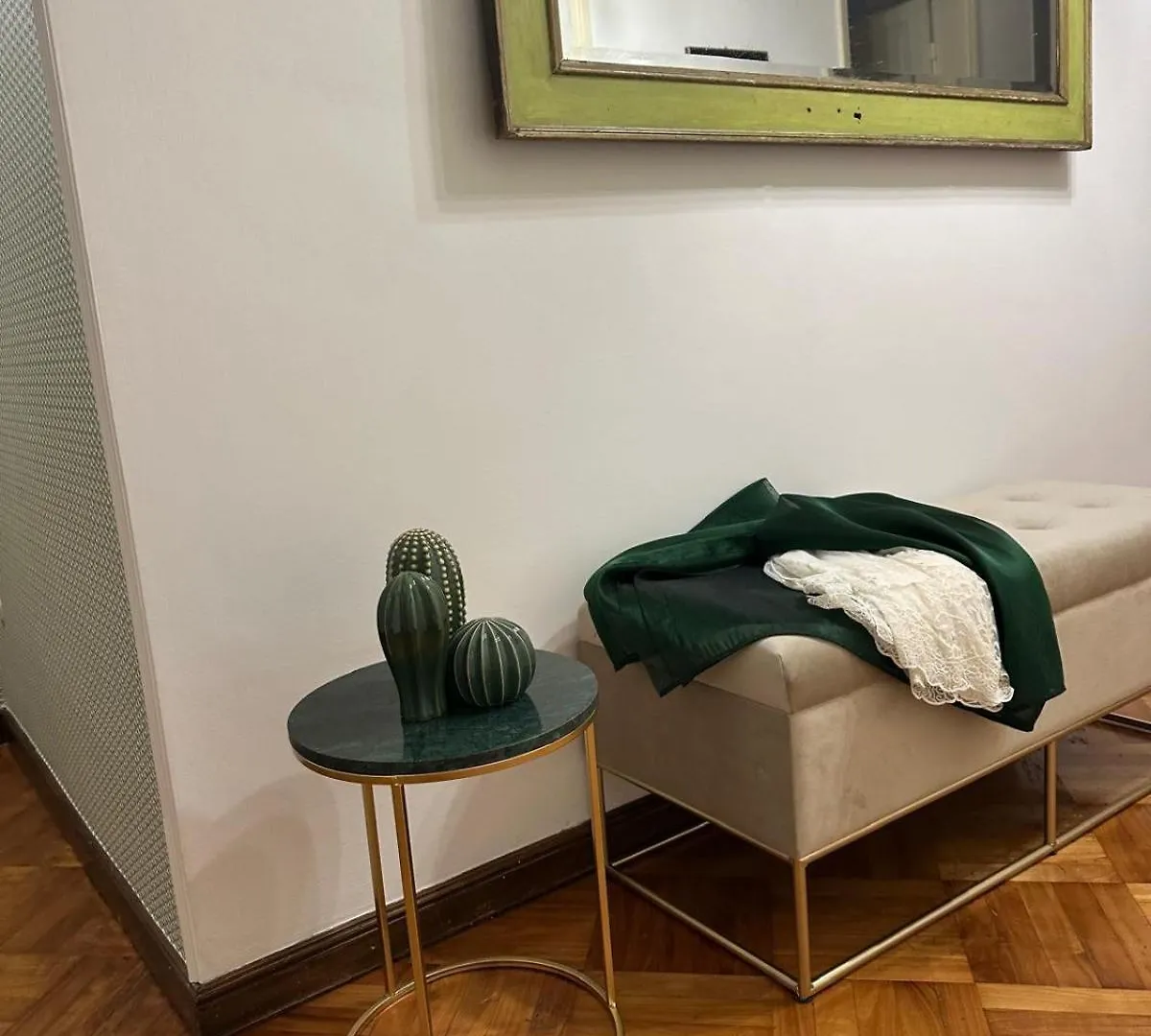 Elegant Apartment In A Historic Building, Just A Few Steps From The Duomo Firenze Italia