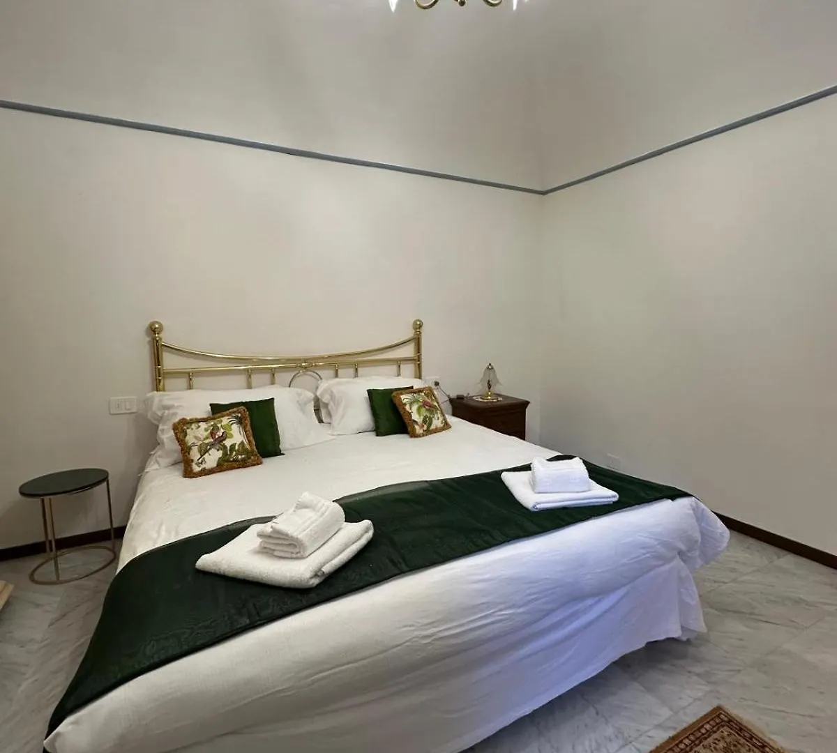 Elegant Apartment In A Historic Building, Just A Few Steps From The Duomo Firenze